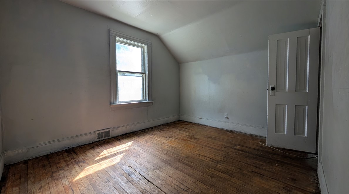 107 Aurora Street Rochester, NY 14621 - Photo 14 of 20 Gallery Image 14