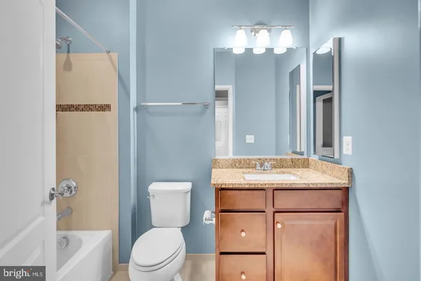 $1,289,990 | 40578 Sculpin Court, Aldie, VA 20105