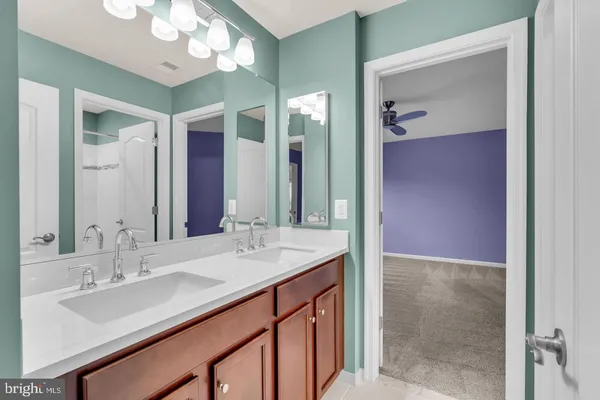 $1,289,990 | 40578 Sculpin Court, Aldie, VA 20105