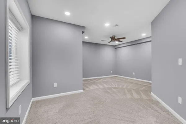 $1,289,990 | 40578 Sculpin Court, Aldie, VA 20105