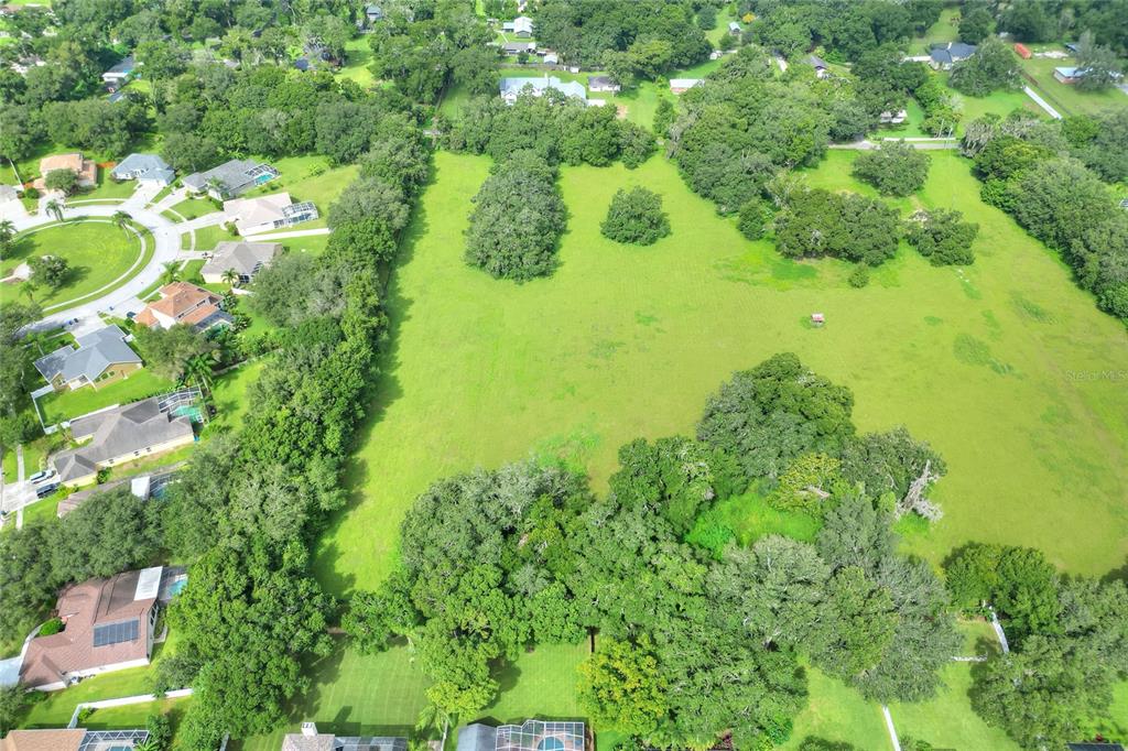 1 Ranch Road Valrico, FL 33596 - Photo 14 of 17 Gallery Image 14