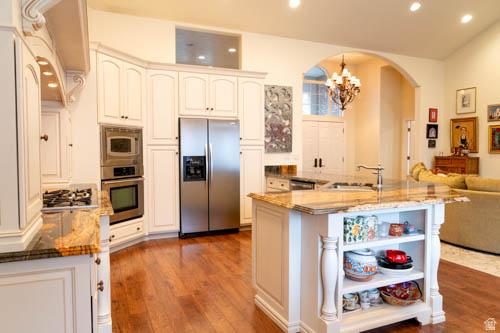 899 East 800 S Street Springville, UT 84663 - Photo 10 of 55