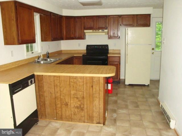 1477 Hillandale Road Front Royal, VA 22630 - Photo 1 of 12 Kitchen