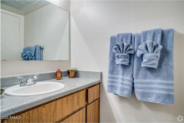 $1,397 | 1522 East Southern Avenue, Unit 1A, Tempe, AZ 85282