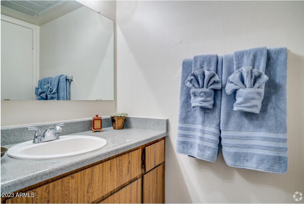 1522 East Southern Avenue, Unit 1A Tempe, AZ 85282 - Photo 6 of 13 Bathroom