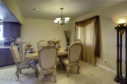 3447 West Hearn Road Phoenix, AZ 85053 - Photo 10 of 20 Dining area