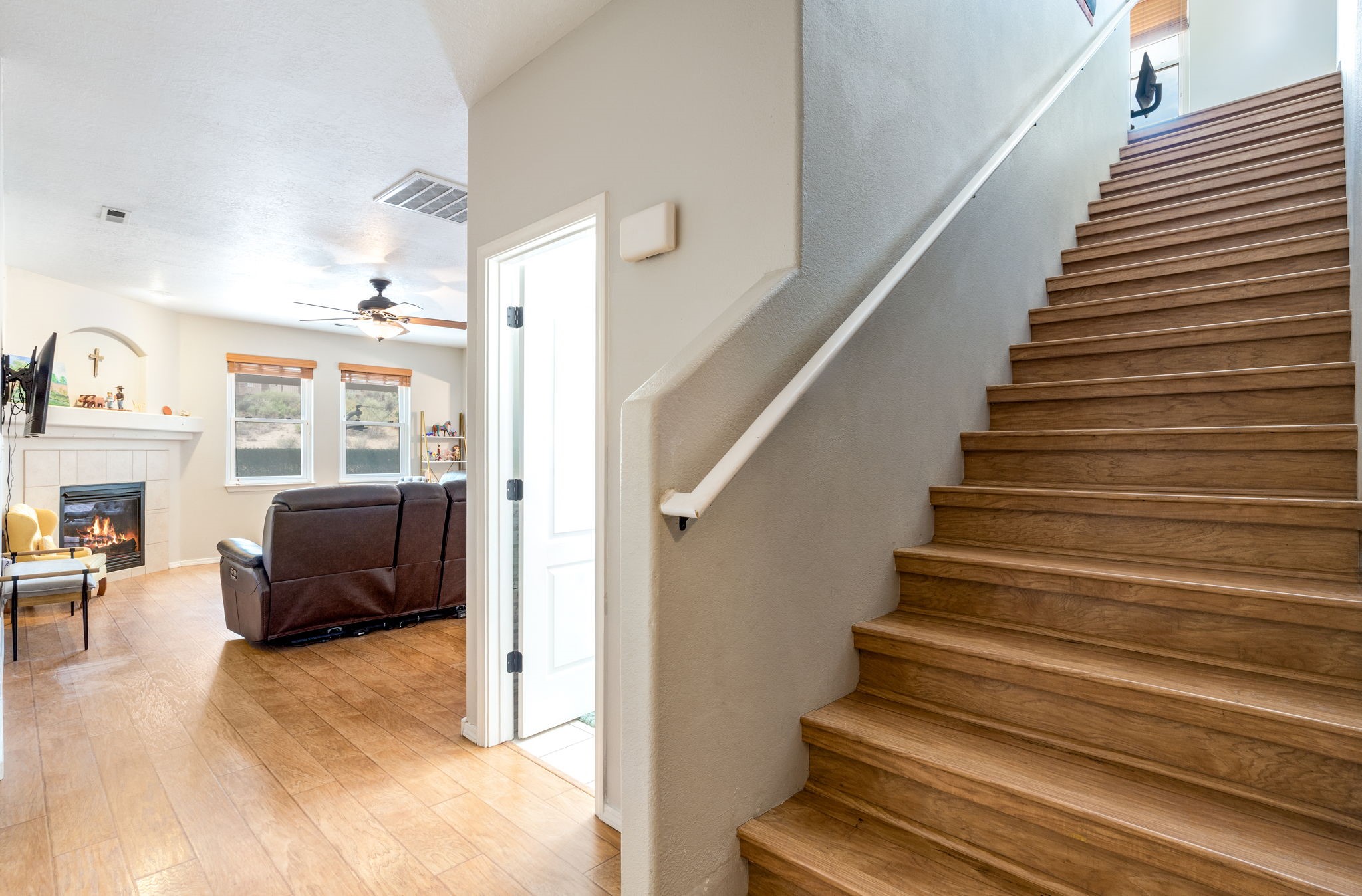 7224 Hearthstone Road Northwest Albuquerque, NM 87114 - Photo 3 of 25