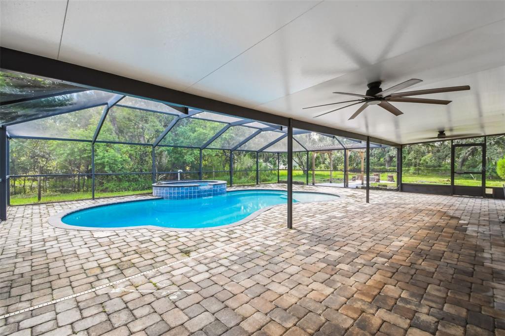 2513 North Valrico Road Seffner, FL 33584 - Photo 59 of 76