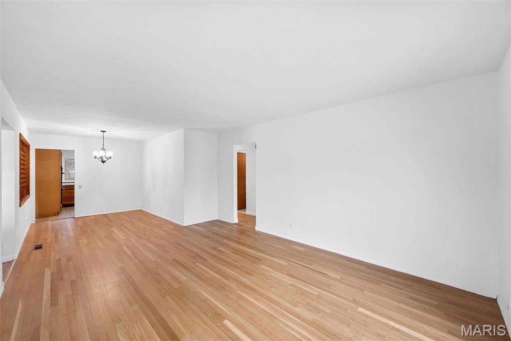 3005 Parker Road Florissant, MO 63033 - Photo 19 of 36 Gallery Image 19