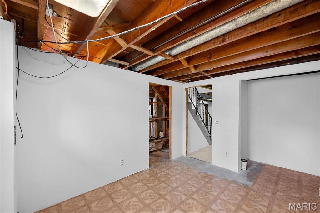 3005 Parker Road Florissant, MO 63033 - Photo 33 of 36 Gallery Image 33