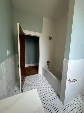 $1,800 | 501 Dufossat Street, New Orleans, LA 70115