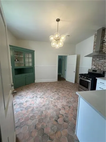 $1,800 | 501 Dufossat Street, New Orleans, LA 70115