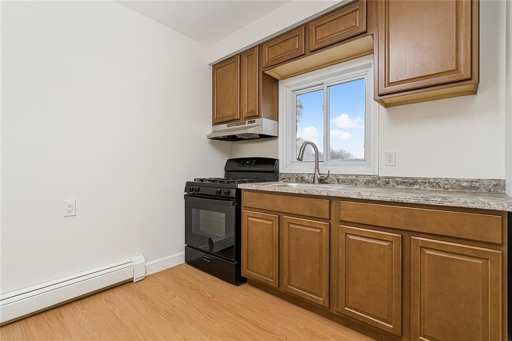 262 Maine Avenue Staten Island, NY 10314 - Photo 7 of 12