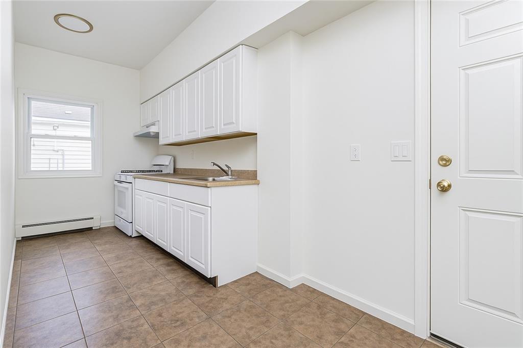 262 Maine Avenue Staten Island, NY 10314 - Photo 9 of 12