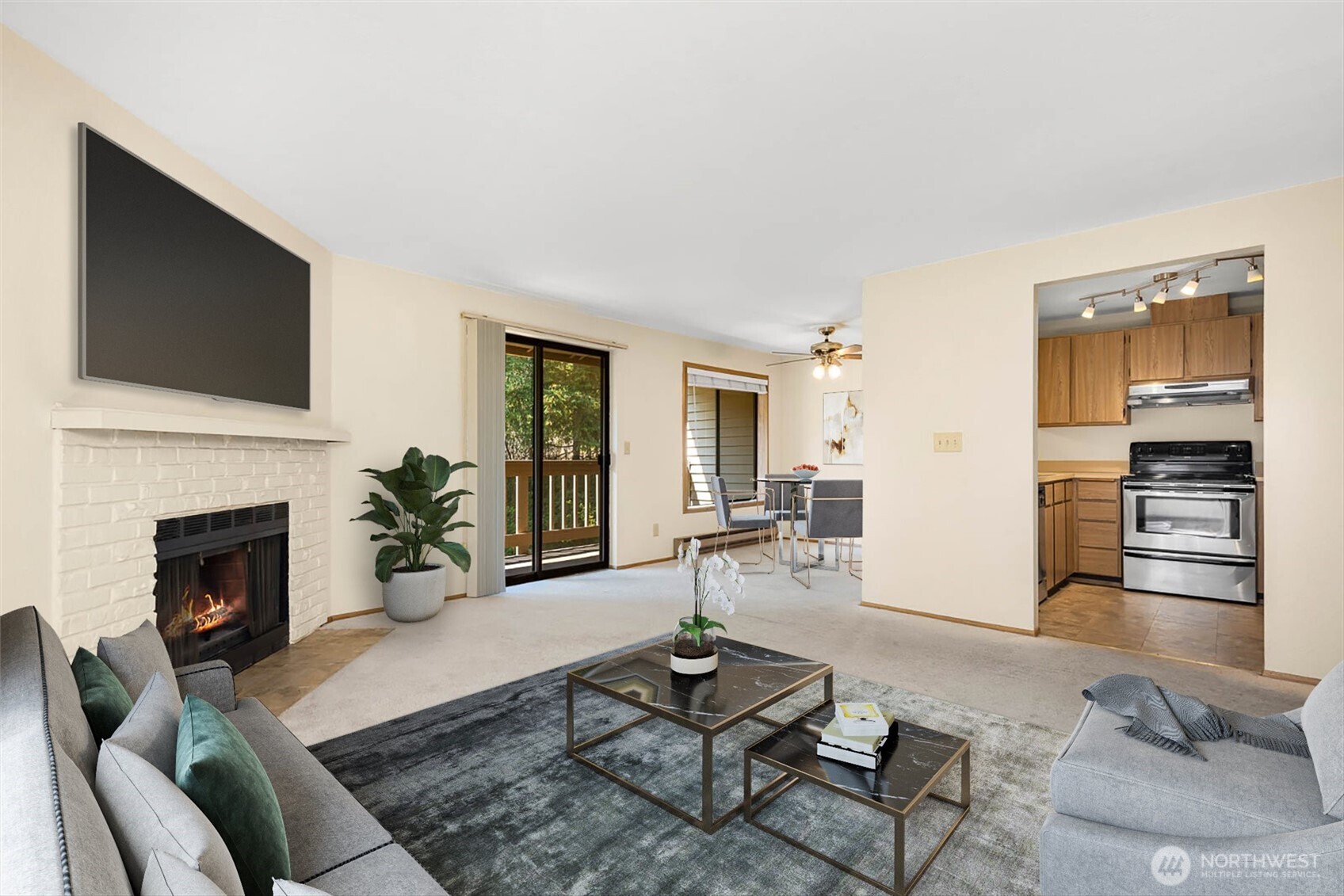 17425 119th Lane Southeast, Unit D30 Renton, WA 98058 - Photo 4 of 19