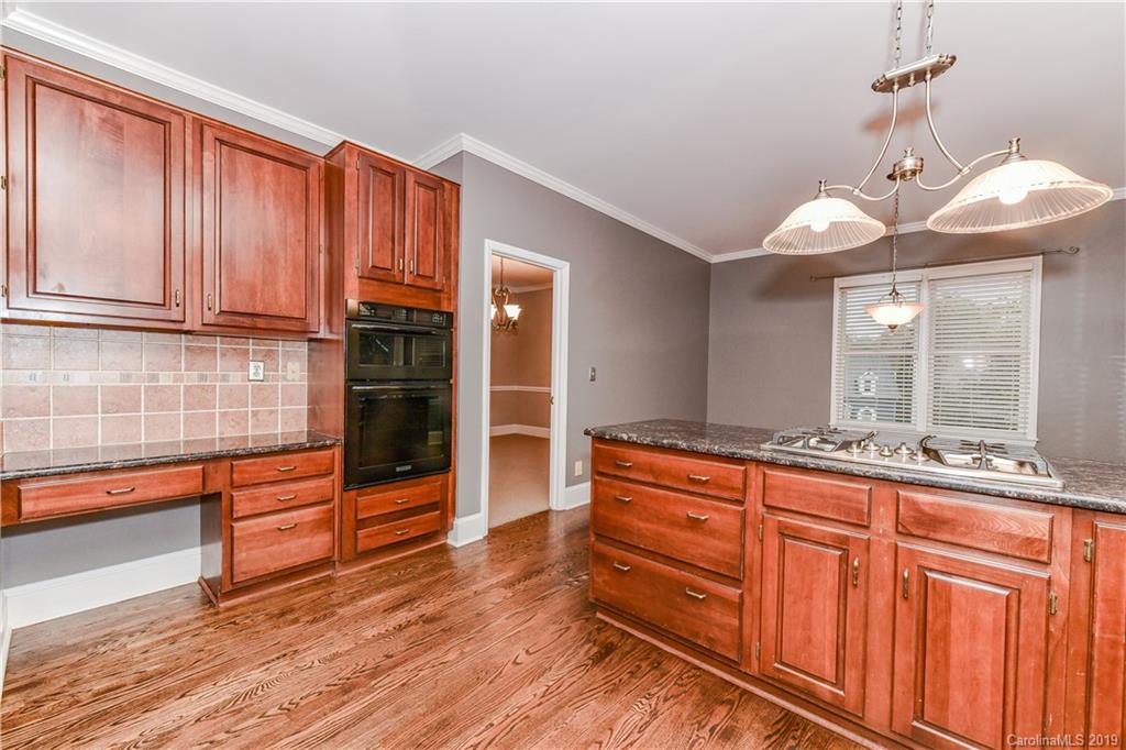 685 Beacon Knoll Lane Fort Mill, SC 29708 - Photo 37 of 42