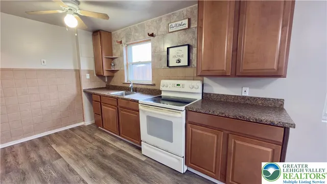 $2,100 | 314 6th Street, Whitehall, PA 18052