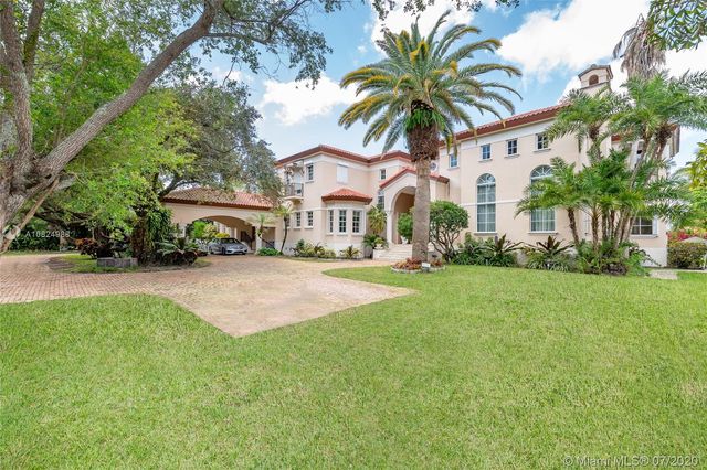 $3,900,000 | 8000 Los Pinos Circle, Coral Gables, FL 33143