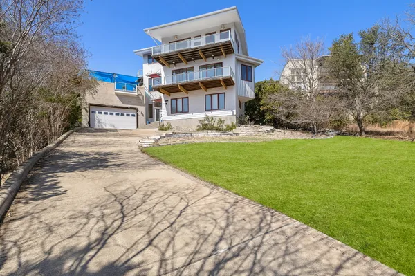 an aerial view of multiple house