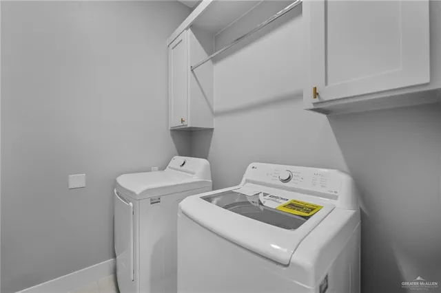 $325,000 | 818 South Bicentennial Boulevard, McAllen, TX 78501