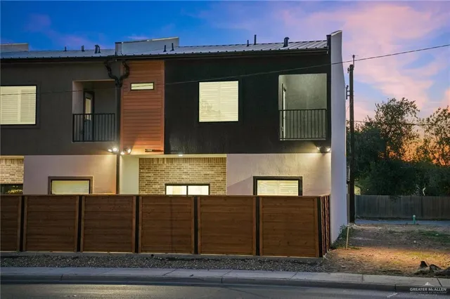 $325,000 | 818 South Bicentennial Boulevard, McAllen, TX 78501