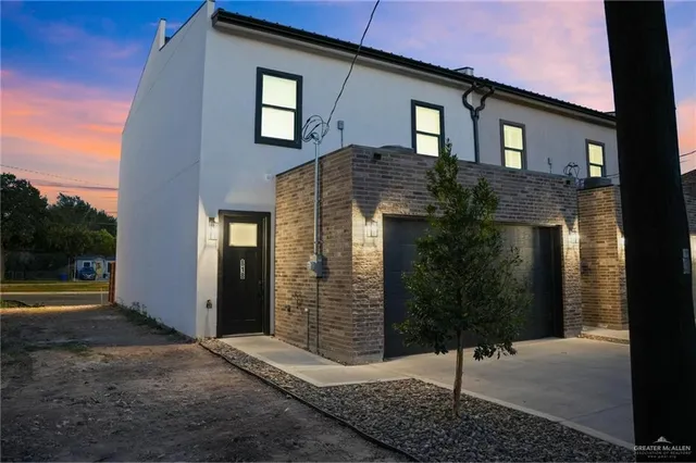 $325,000 | 818 South Bicentennial Boulevard, McAllen, TX 78501