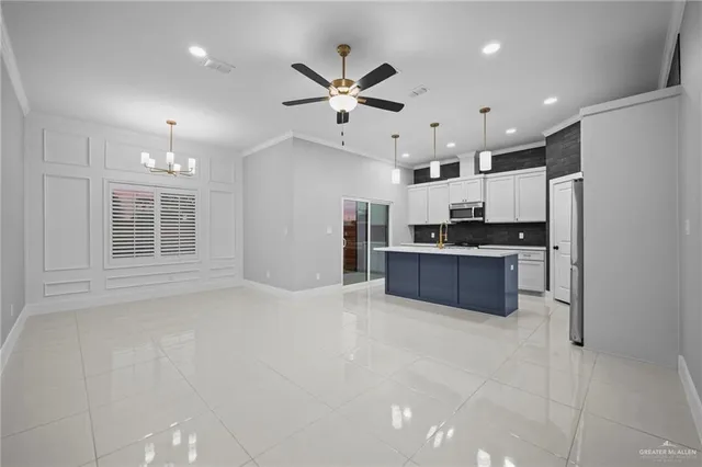 $325,000 | 818 South Bicentennial Boulevard, McAllen, TX 78501