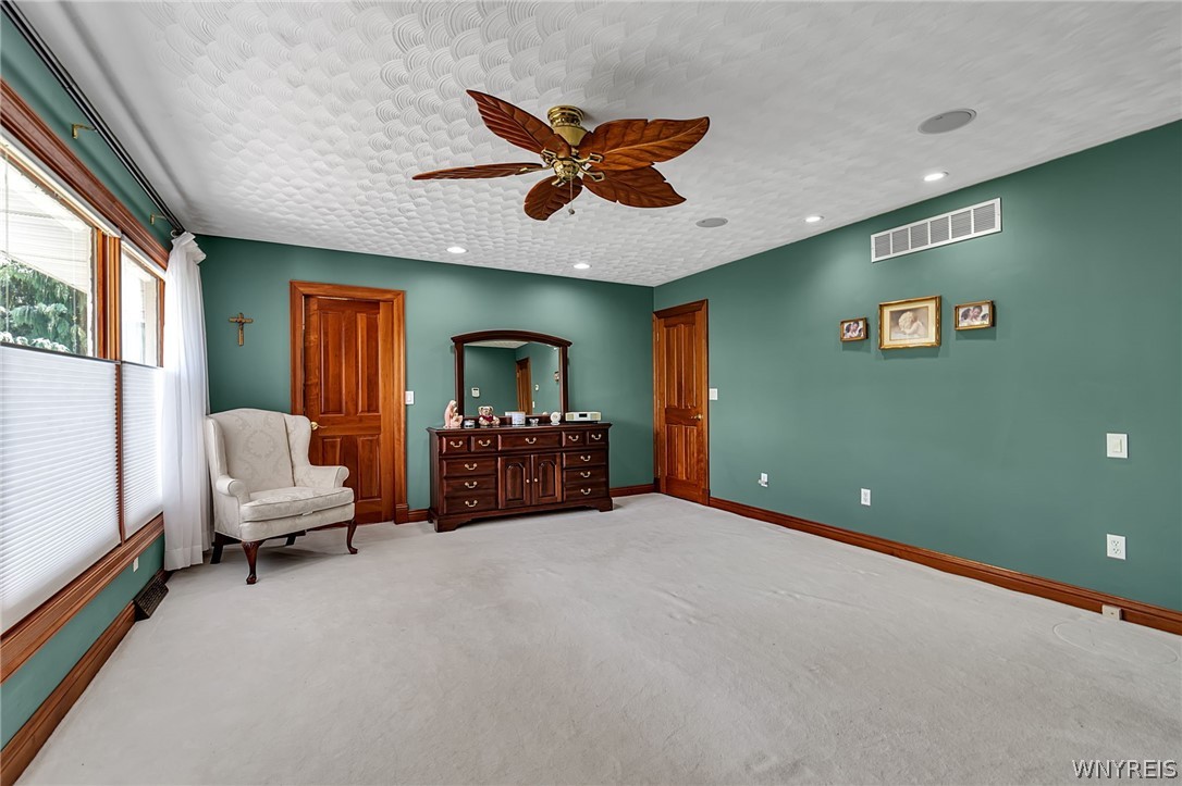 7932 Quaker Road Orchard Park, NY 14127 - Photo 27 of 49