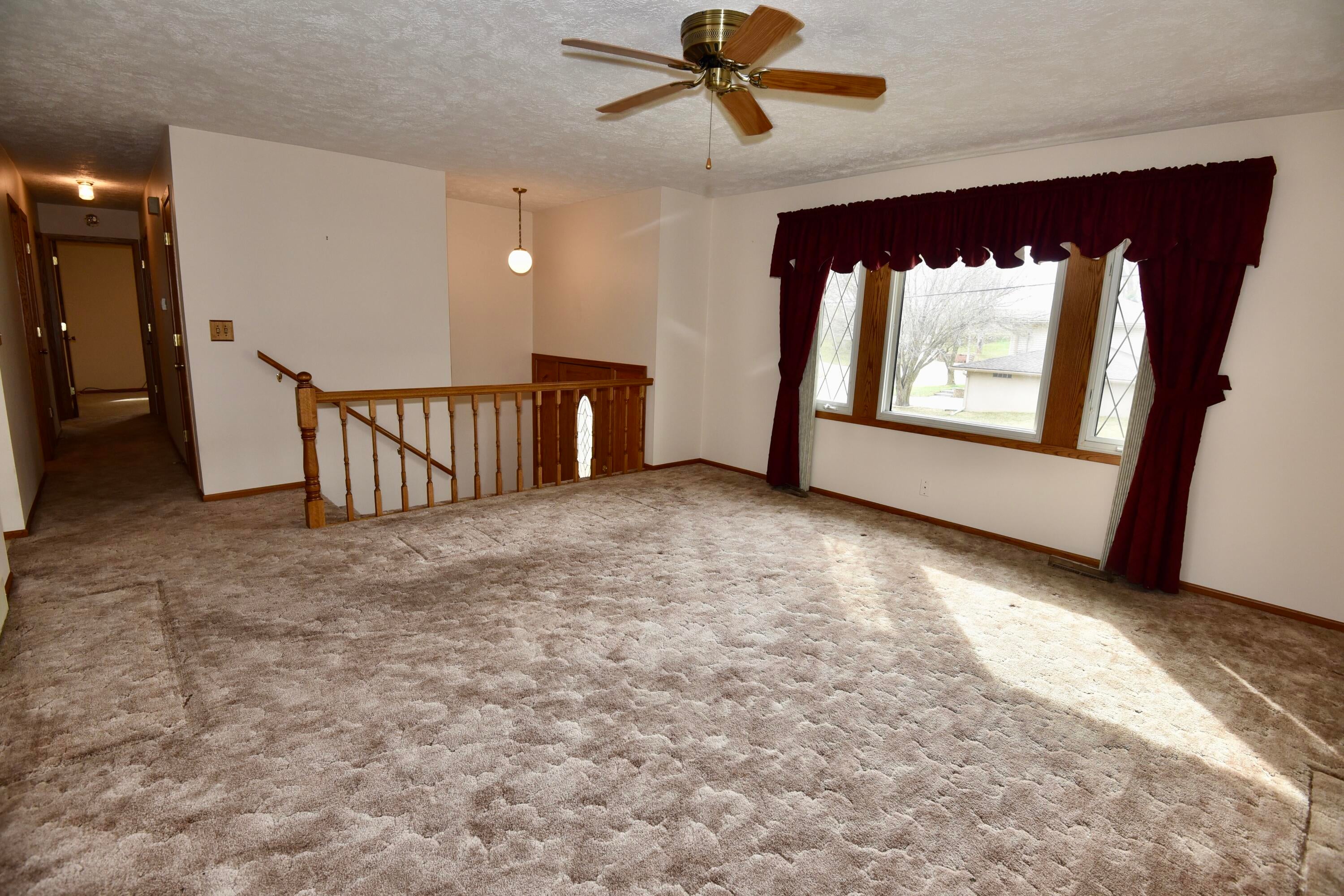 111 Heesch Avenue Treynor, IA 51575 - Photo 3 of 23 Gallery Image 3