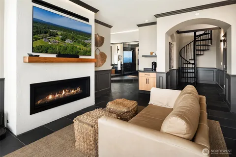$11,250,000 | 26408 Northeast 70th Street, Redmond, WA 98053
