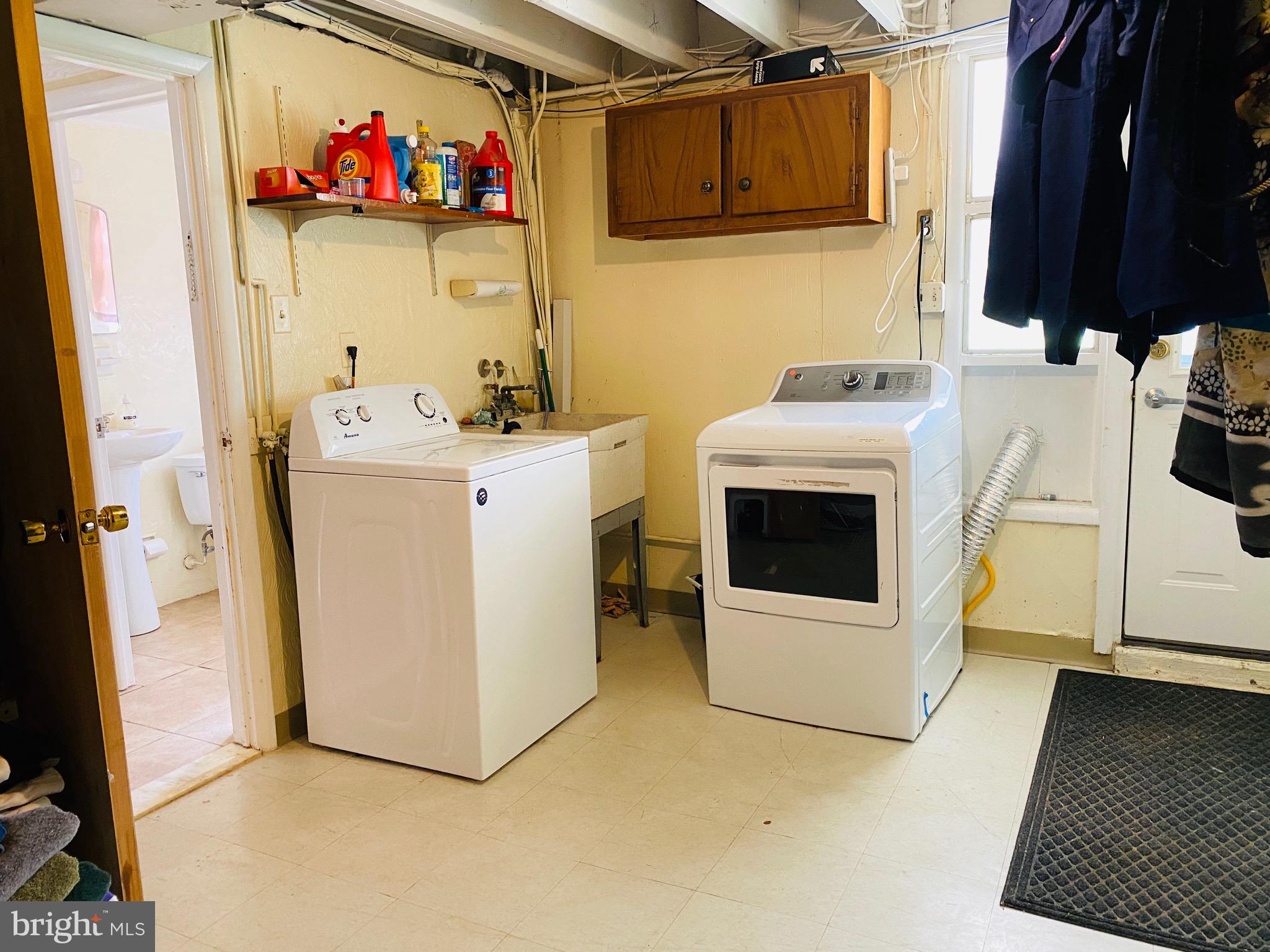 578 Wanamaker Road Jenkintown, PA 19046 - Photo 26 of 42 Laundry Room