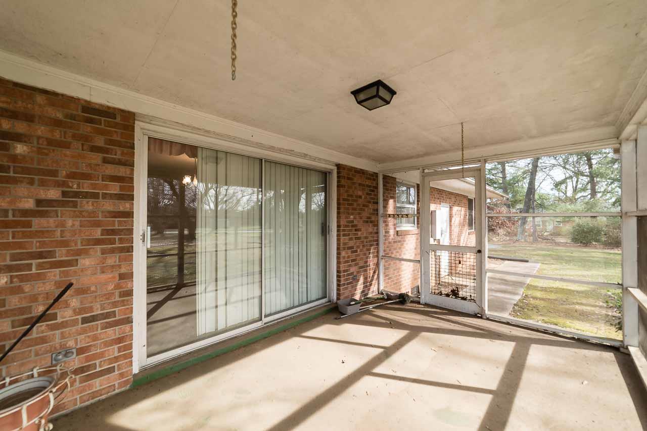 1503 West Rutledge Avenue Gaffney, SC 29341 - Photo 31 of 33