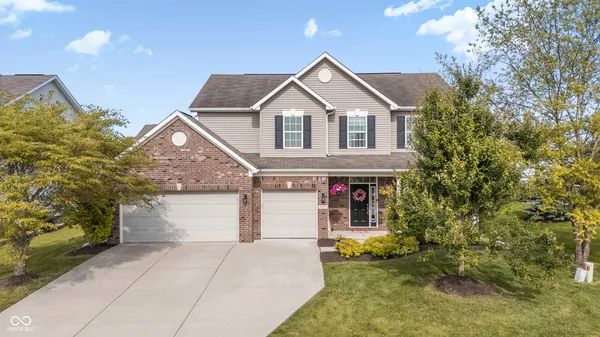 $374,900 | 5237 Montevideo Drive, Plainfield, IN 46168