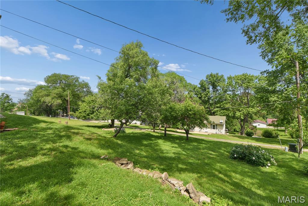 423 East 3rd Street Hermann, MO 65041 - Photo 30 of 32