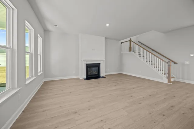 $3,850 | 1010 Yucca Street, Summerville, SC 29485