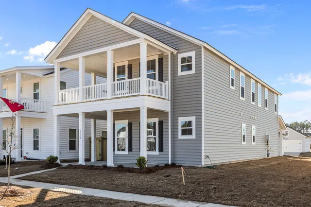 $3,850 | 1010 Yucca Street, Summerville, SC 29485