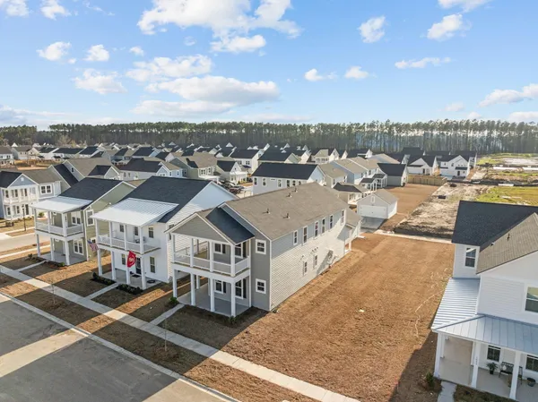 $3,250 | 1010 Yucca Street, Summerville, SC 29485