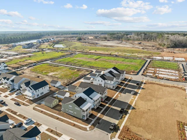 $3,850 | 1010 Yucca Street, Summerville, SC 29485