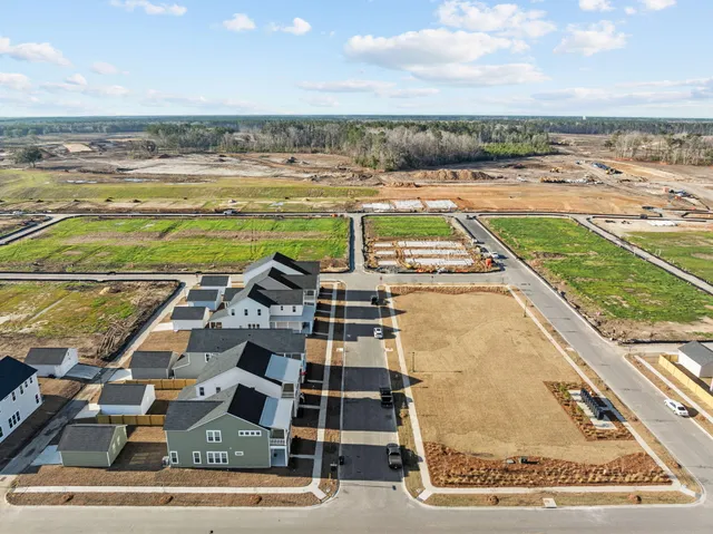 $3,850 | 1010 Yucca Street, Summerville, SC 29485