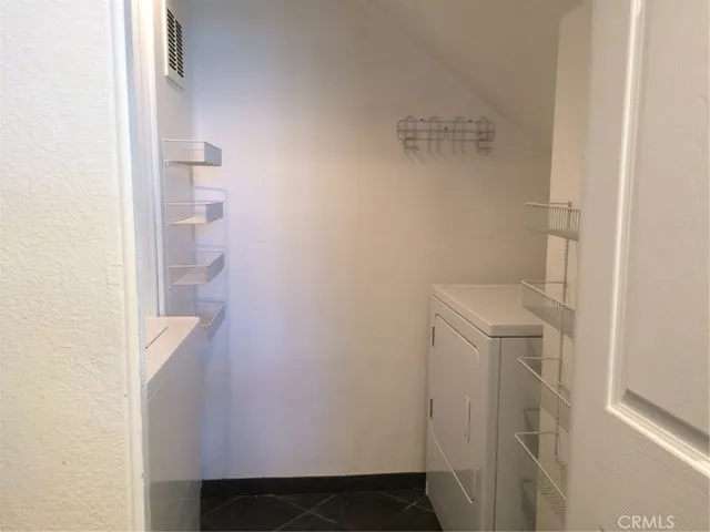$3,400 | 438 Fallingstar, Unit 13, Irvine, CA 92614