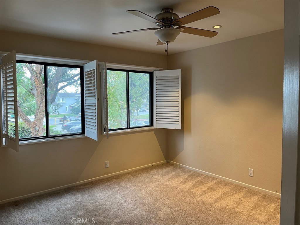 438 Fallingstar, Unit 13 Irvine, CA 92614 - Photo 10 of 10