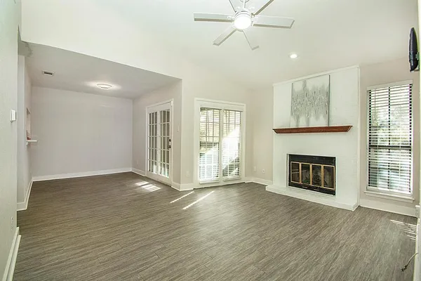 $167,500 | 1104 Riverchase Lane, Unit 204, Arlington, TX 76011