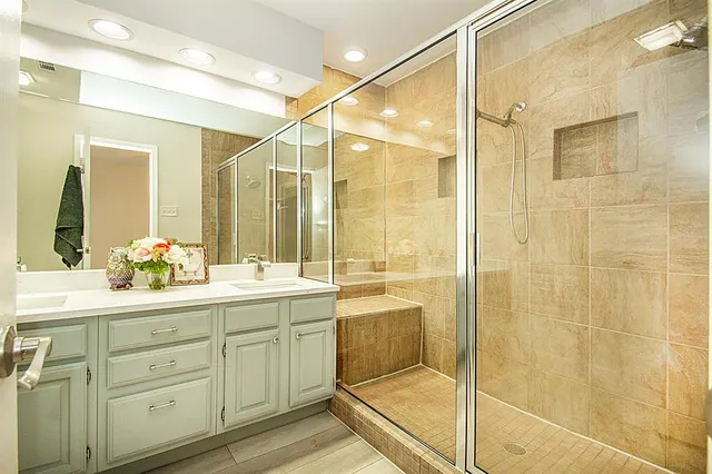 $175,000 | 1104 Riverchase Lane, Unit 204, Arlington, TX 76011