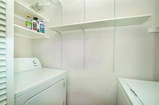 $175,000 | 1104 Riverchase Lane, Unit 204, Arlington, TX 76011