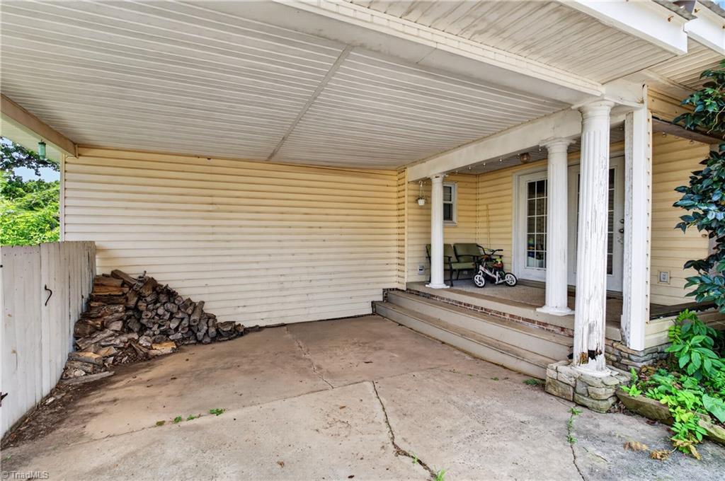 2441 Cunningham Road Thomasville, NC 27360 - Photo 31 of 43
