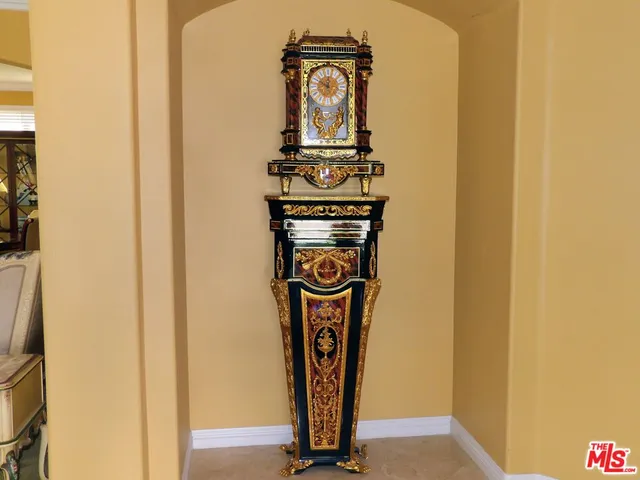 a view of a entryway