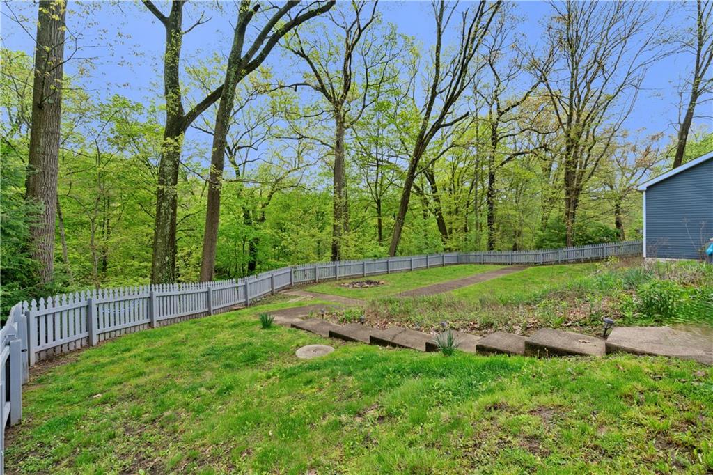 534 Freeport Road Freeport, PA 16229 - Photo 3 of 29
