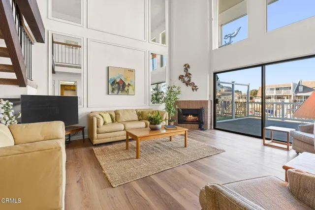 $1,750,000 | 4451 Costa De Oro, Oxnard, CA 93035