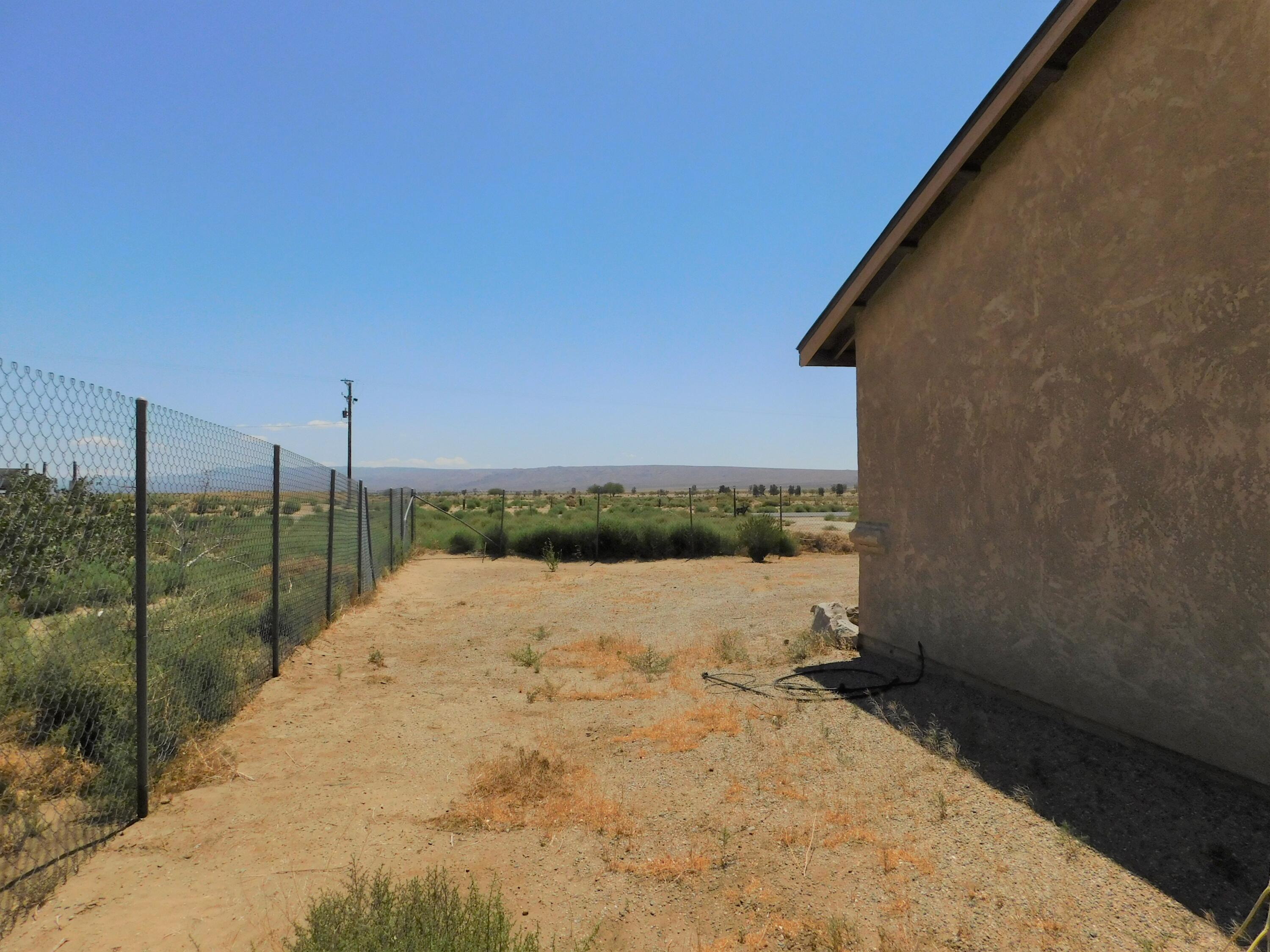 31601 Neuralia Road Mojave, CA 93519 - Photo 14 of 27 a view of a backyard of a house
