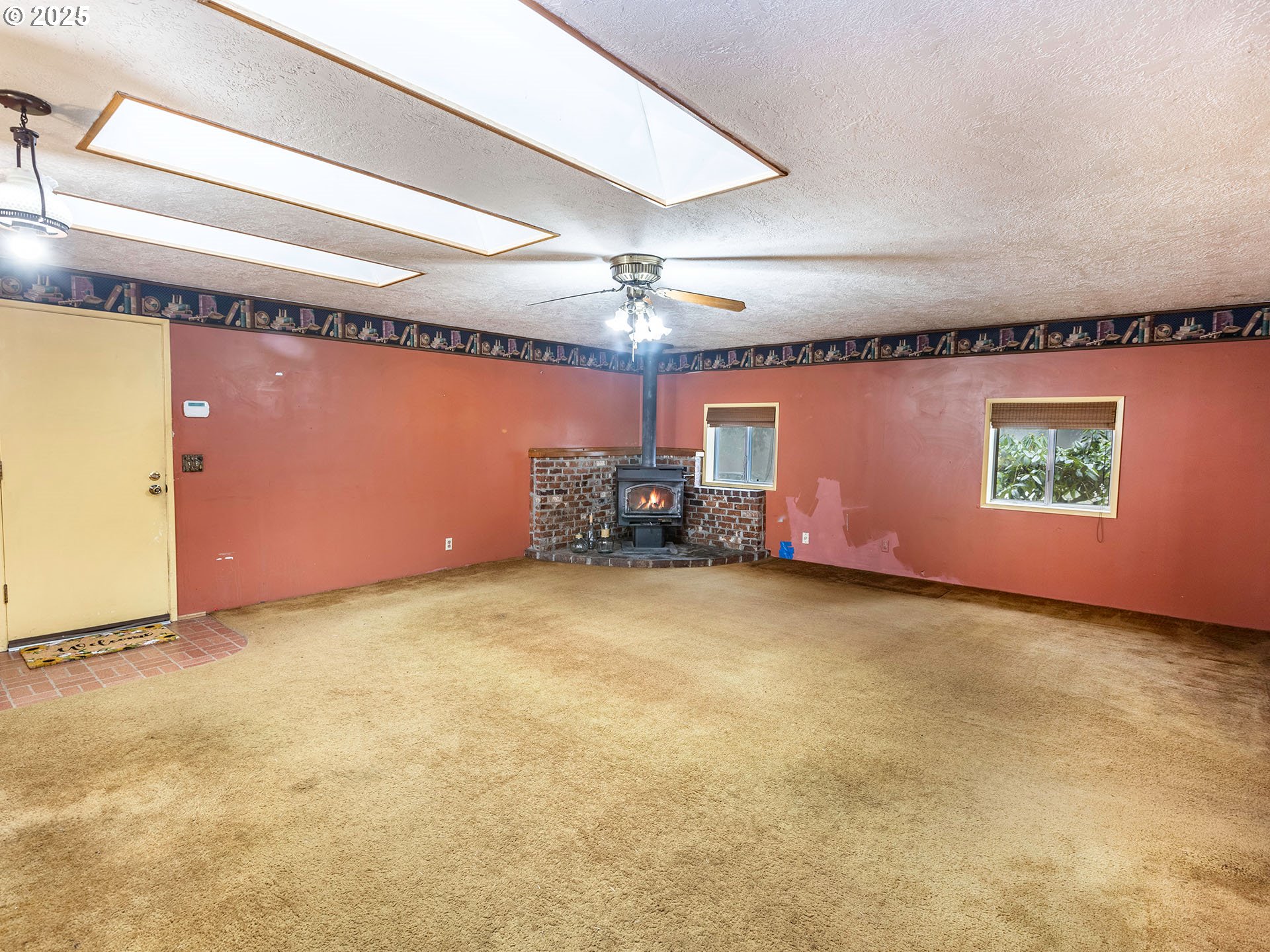 19966 South Lower Highland Road Beavercreek, OR 97004 - Photo 17 of 47 Gallery Image 17